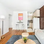 350-1A Gramercy New 1Br Sleeps3 Newly Furnished